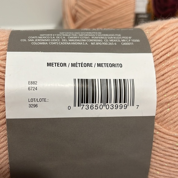 Red Heart Hygge Charm in Meteor 7oz/198g 432 yds Lot 3296 NEW 2 pack shimmer - Picture 5 of 7